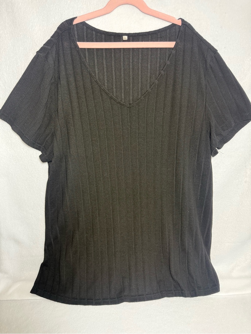 Women’s Black Ribbed V-Neck Short Sleeve Side Slit Top